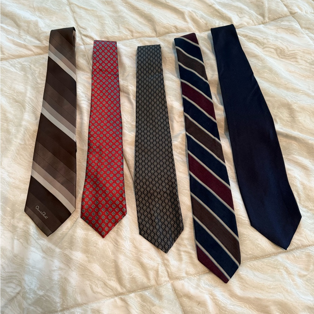 Oscar de la Renta Designer Tie Collection